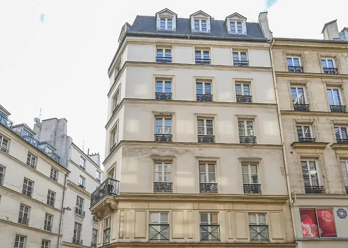 Magnifique A Opera דירה